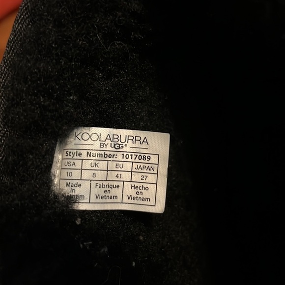 UGG Koolaburra black boots, size 10 - Picture 9 of 10